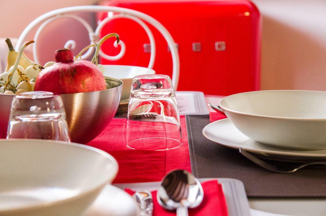 Rosso Appartamento *