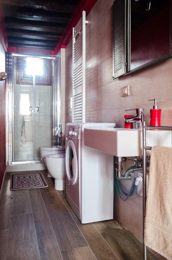 Rosso Apartamento